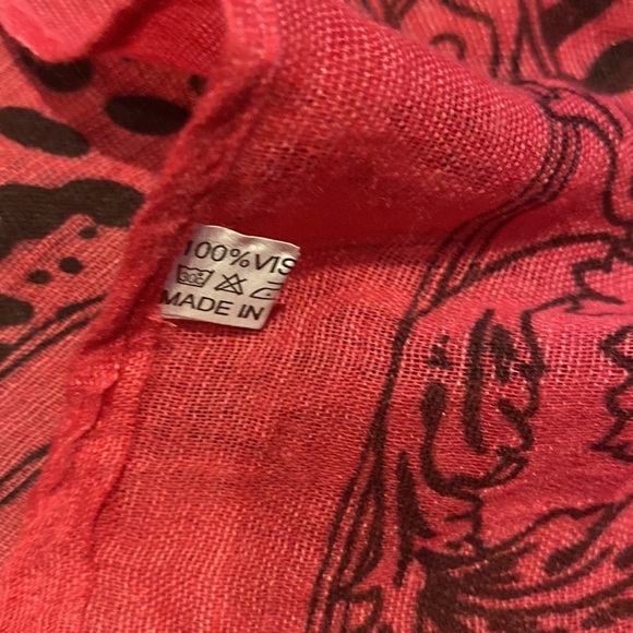 Vintage printed stone  embellished light weight oversized scarf - Picture 7 of 11